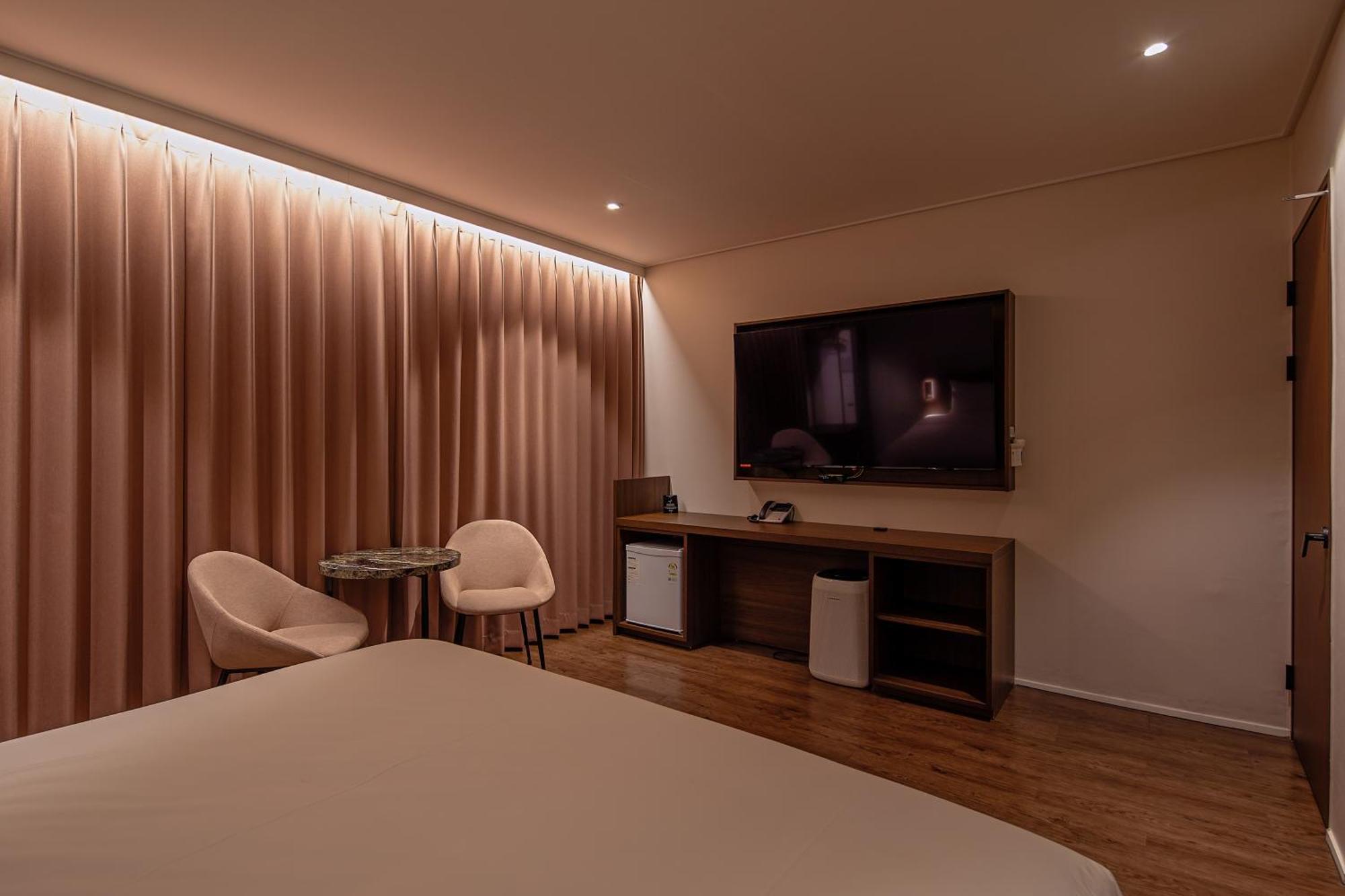 Cloud In Hotel Mokpo Peace Square Экстерьер фото