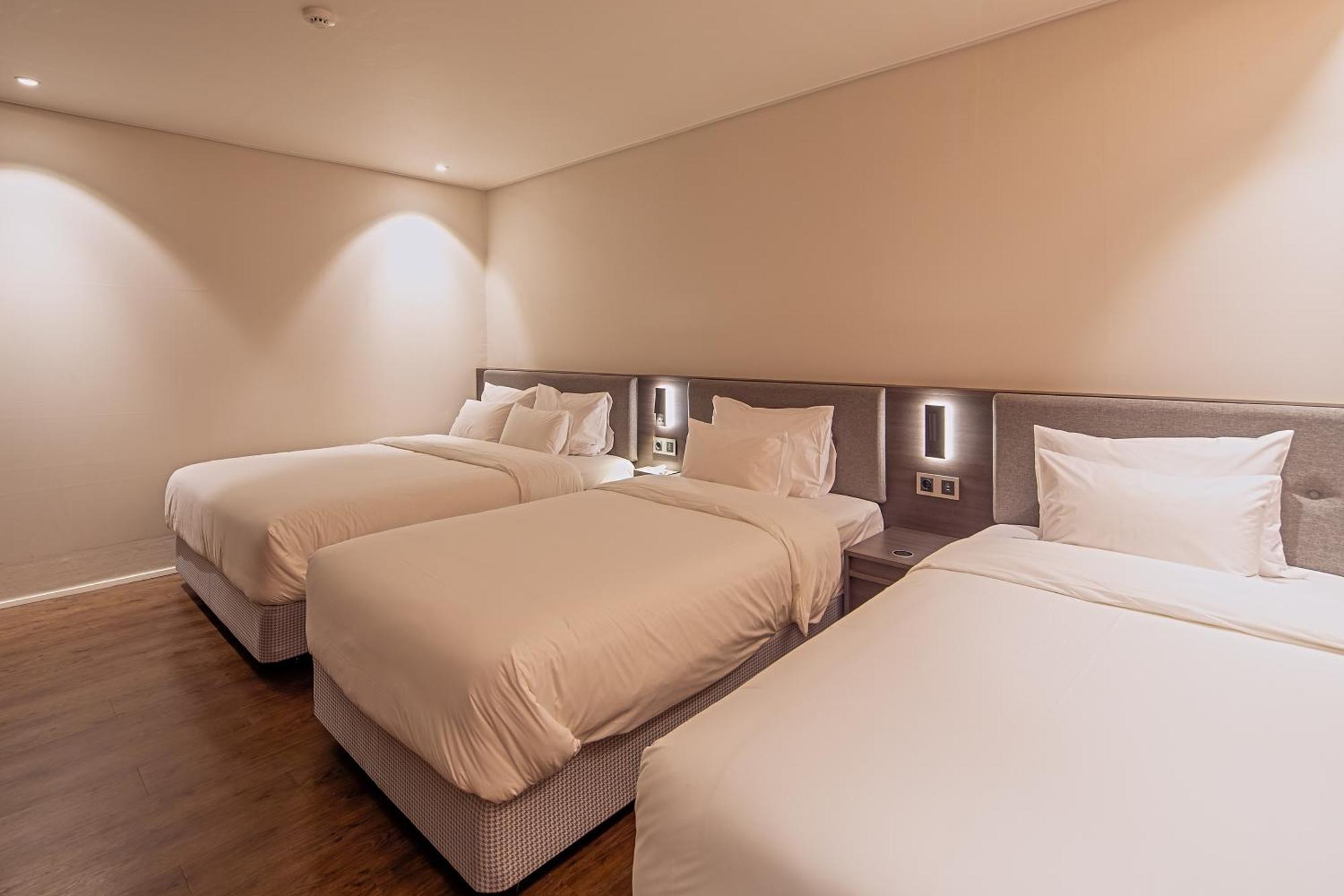 Cloud In Hotel Mokpo Peace Square Экстерьер фото