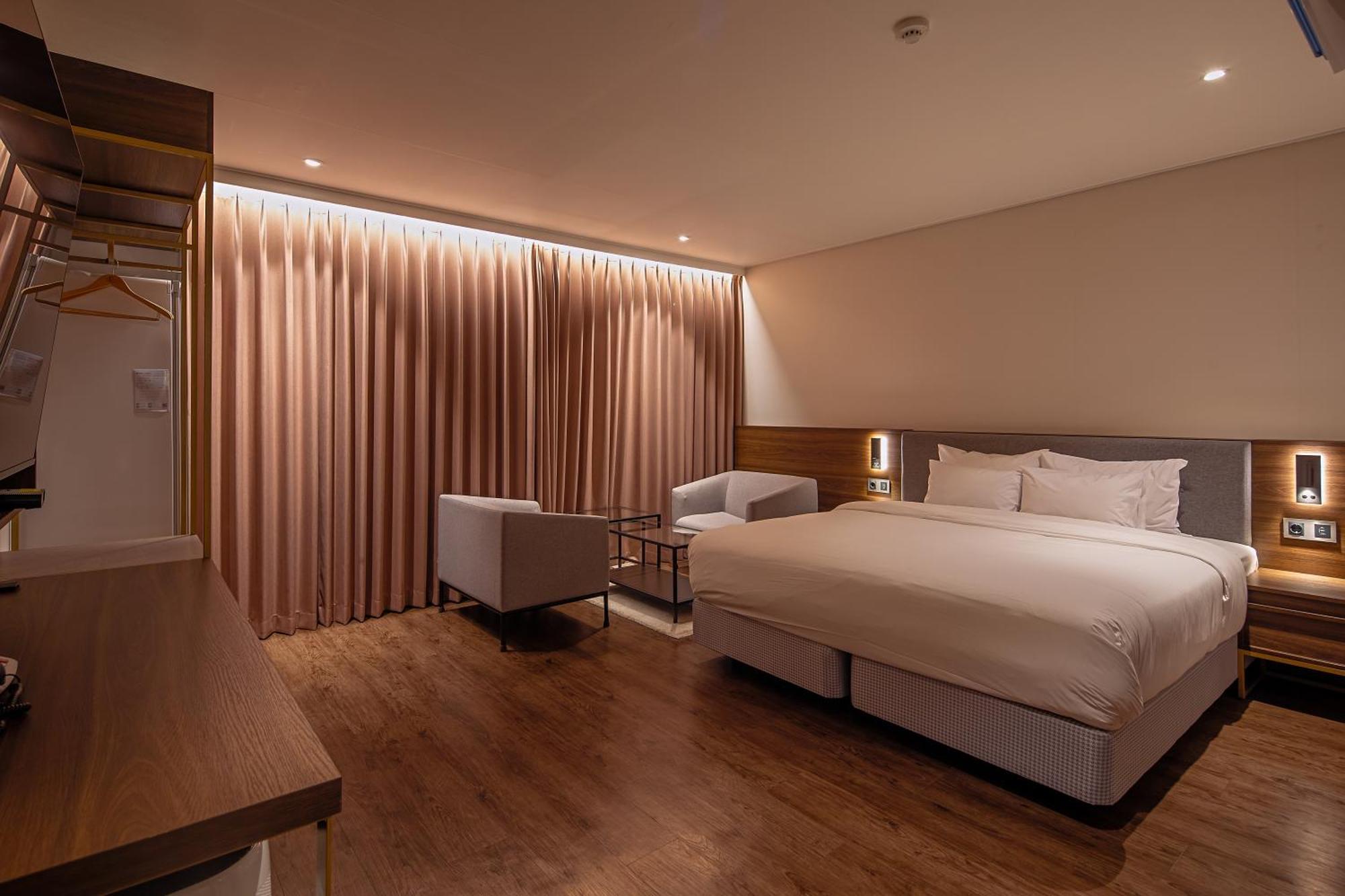 Cloud In Hotel Mokpo Peace Square Экстерьер фото